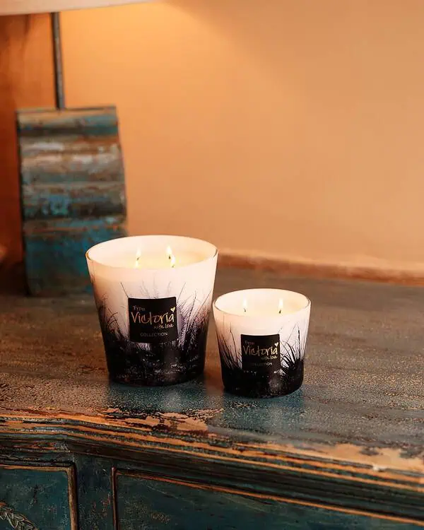 PLUMEAU BLACK